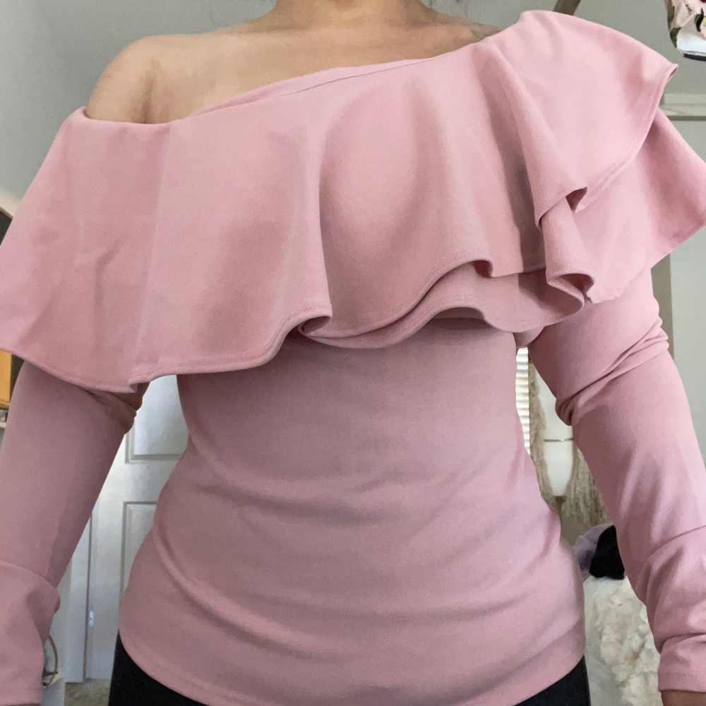 Beautiful blush top 💕
